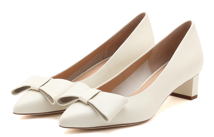 Lookbook (W) 思加图高跟鞋“米色蝴蝶结” SZPEBD06DD1CQ1