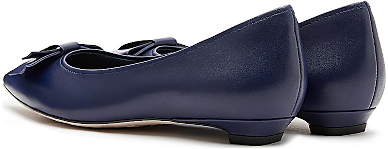 (W) Sepatu Kasual Staccato Kulit Flat Lancip 'Elegant Commuter' 9A925CQ3 Shop (W) Sepatu Kasual Staccato Kulit Flat Lancip 'Elegant Commuter' 9A925CQ3