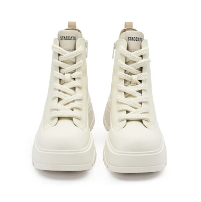 思加图staccato 頭層牛皮 時尚休閒 短筒 馬丁靴 7.5cm 女款 9