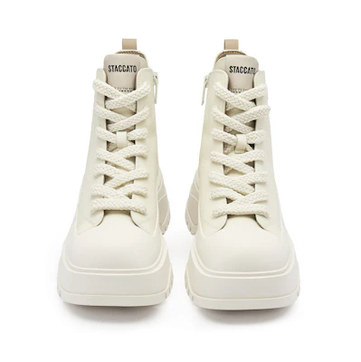 思加图staccato 頭層牛皮 時尚休閒 短筒 馬丁靴 7.5cm 女款 Shop 思加图staccato 頭層牛皮 時尚休閒 短筒 馬丁靴 7.5cm 女款