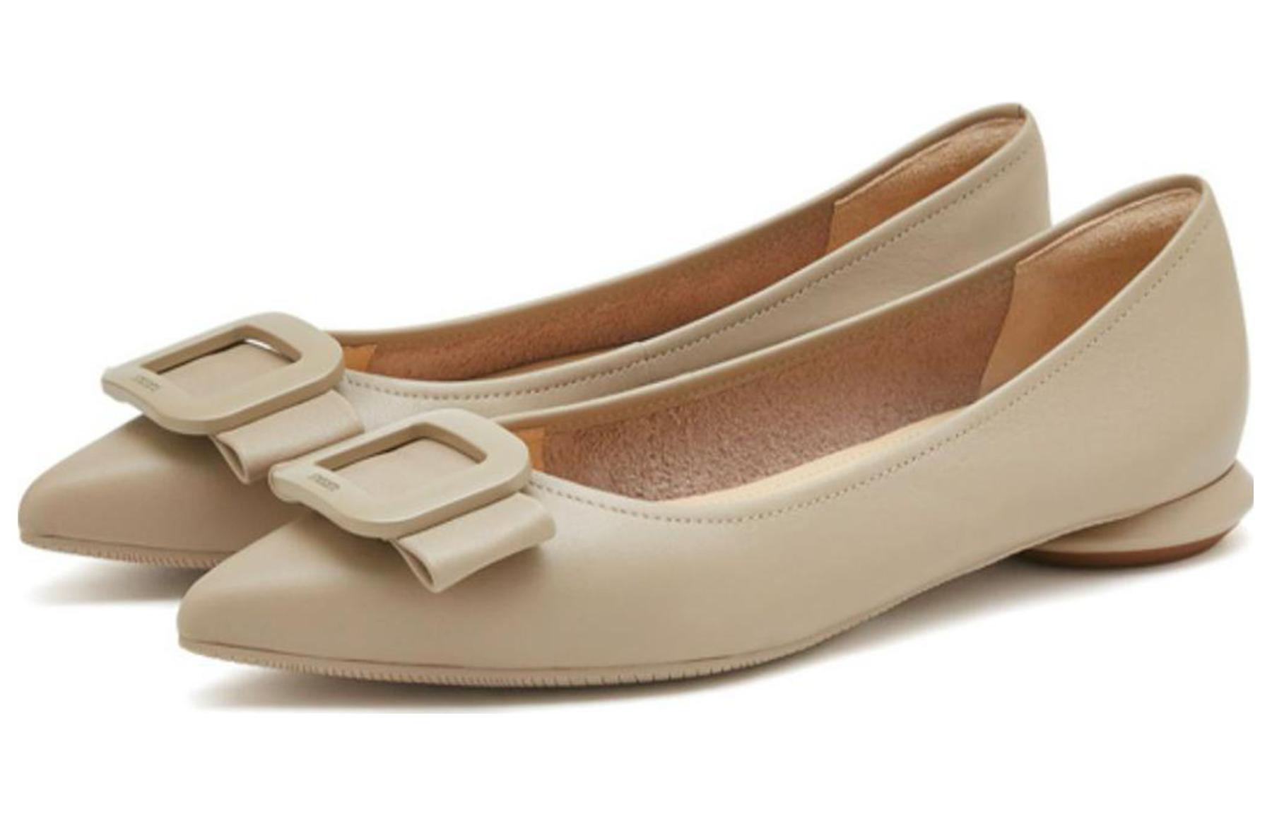 (W) Staccato Leather CMFT Pointed Toe Flats 'Soy Milk' 圖 10