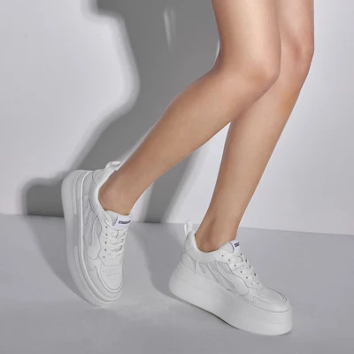 (Women) Staccato Leather Low-Top Platform Sneakers 'Versatile Casual' C2307CM3 3