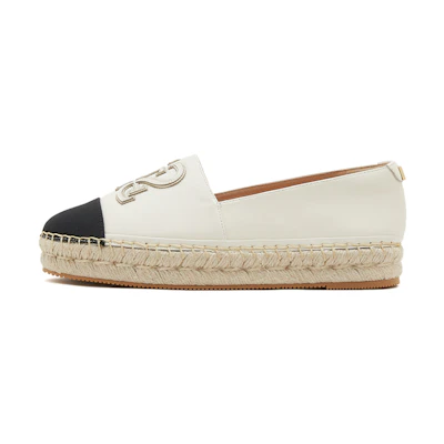 (W) Staccato Leather Round-Toe Slip-On 'Casual Flat'