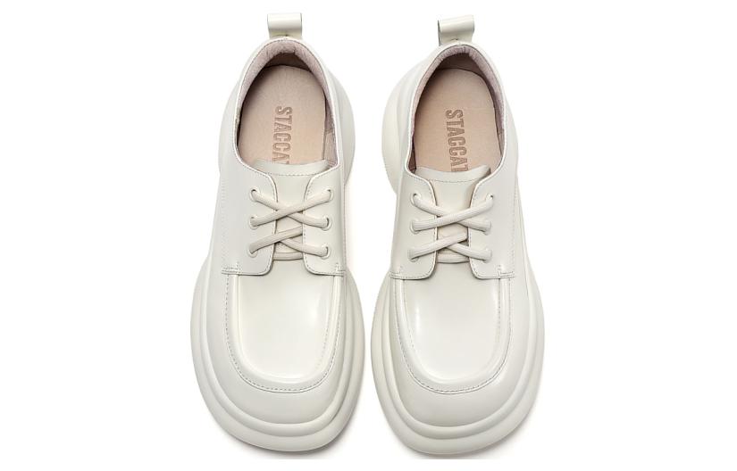 Lookbook (W) Staccato Oxford Plataforma 2023 'Negro Brit/Blanco Crema'. H2312CM3-1