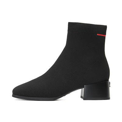 (W) Staccato Pointed Toe Chunky Heel Sock Boots 'Black Elastic'