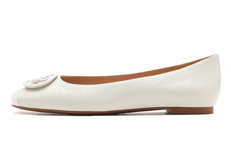 Buy (W) Staccato 复古方头平底鞋 '奶油色' SZP9UR19DD1CQ1