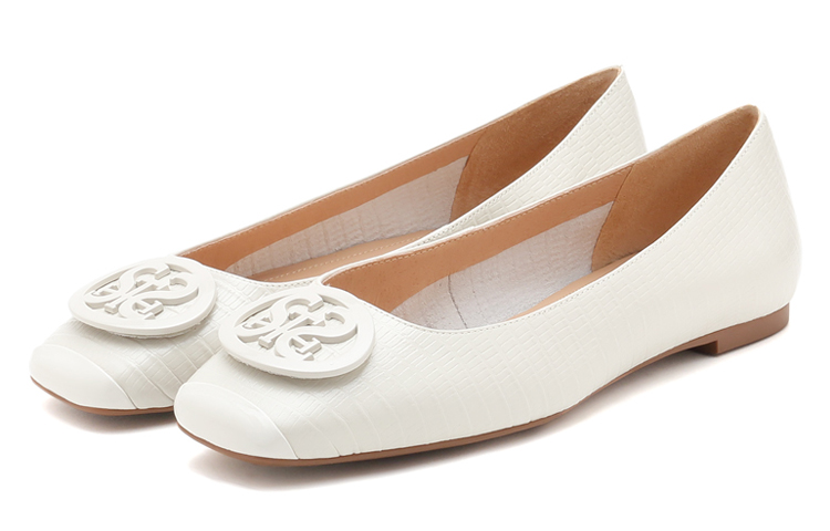 Lookbook (W) Staccato 复古方头平底鞋 '奶油色' SZP9UR19DD1CQ1