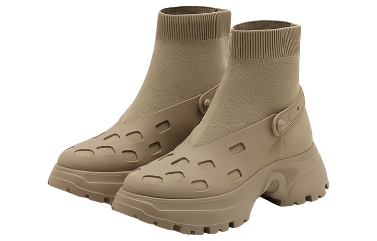 Lookbook (W) Staccato Kasut But Stokin 'Fesyen Anjal Tapak Tebal Cheese' EFU02DD2