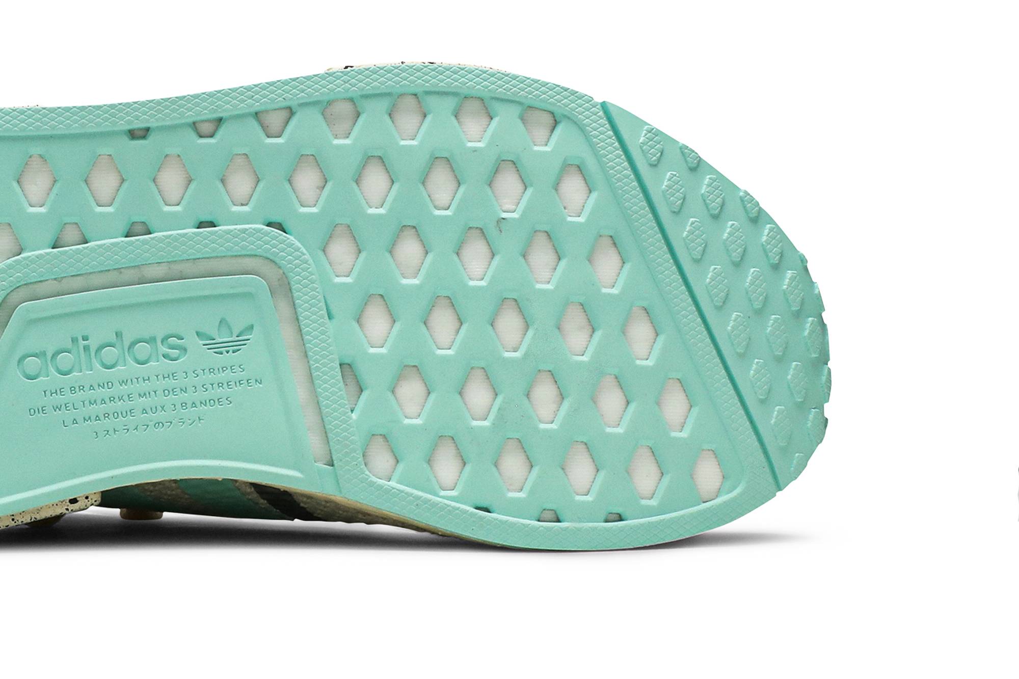 Purchase (W) Star Wars x adidas NMD_R1 'El Niño - Encuentra tu Camino' GZ2758