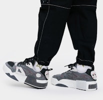 (W) STARTER Jason Voorhees x VOL Low Top 'Dawn Wave Kelabu Suede' STG4S6001F-GY02 Sizing (W) STARTER Jason Voorhees x VOL Low Top 'Dawn Wave Kelabu Suede' STG4S6001F-GY02