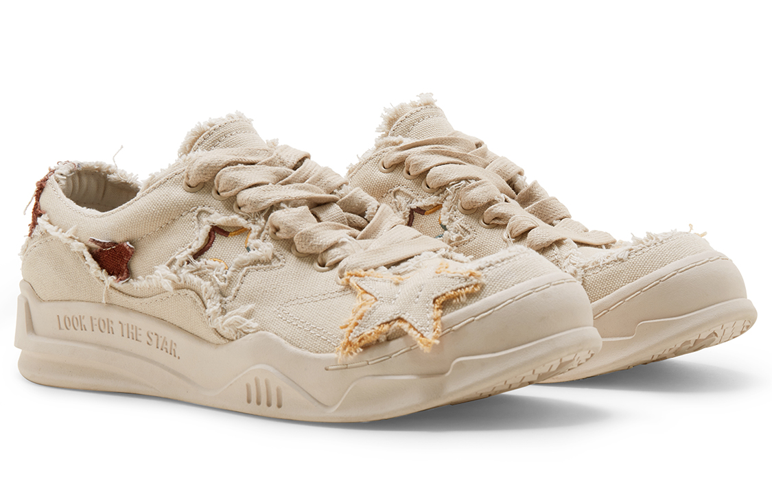 Lookbook (W) STARTER Low Top 'Bintang Putih' STI2S6009F-WH13