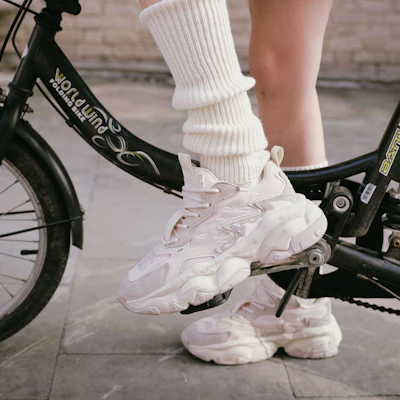 (Women) STARTER Thick-Soled Retro 'Dad Shoe' 'White and Grey' 'Lava Series' STI1S2002F-GY09 Sizing (Women) STARTER Thick-Soled Retro 'Dad Shoe' 'White and Grey' 'Lava Series' STI1S2002F-GY09