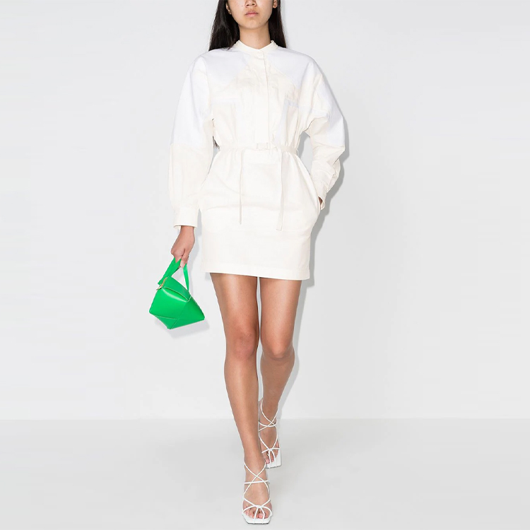 Lookbook (W) Stella McCartney FW21 Gaun Mini Lengan Panjang Putih Bertali Pinggang. 603714SIA03-9200