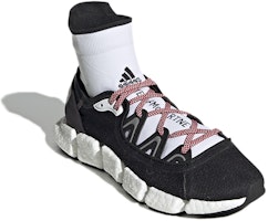 (W) adidas Stella McCartney x adidas Climacool Vento 'Hitam Kelabu' GY2698 Lookbook (W) adidas Stella McCartney x adidas Climacool Vento 'Hitam Kelabu' GY2698