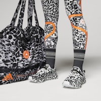 (W) ステラマッカートニー×アディダス アウトドア ブースト レオパード FV7461 Sizing (W) ステラマッカートニー×アディダス アウトドア ブースト レオパード FV7461