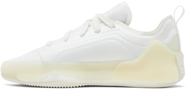 (W) Stella McCartney x adidas Treino 'Putih Triple' FY1548 Lookbook (W) Stella McCartney x adidas Treino 'Putih Triple' FY1548