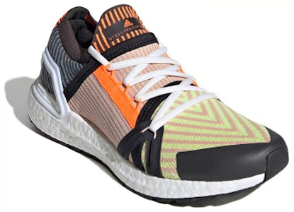 (W) Stella McCartney x 阿迪达斯 UltraBoost 20 '柔粉' FW6360 Lookbook (W) Stella McCartney x 阿迪达斯 UltraBoost 20 '柔粉' FW6360