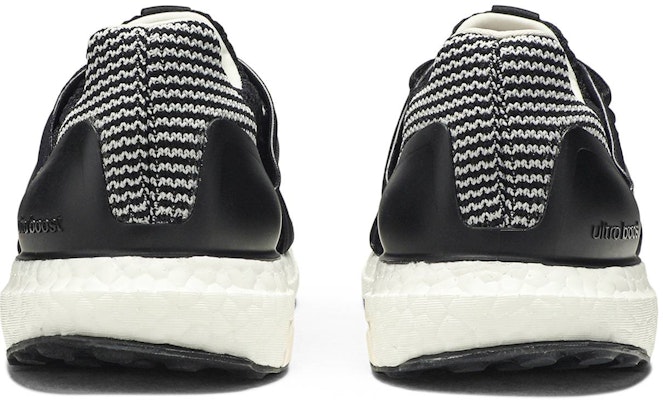 (W) Stella McCartney x adidas UltraBoost 'Hitam Granit' F35901 Details for (W) Stella McCartney x adidas UltraBoost 'Hitam Granit' F35901