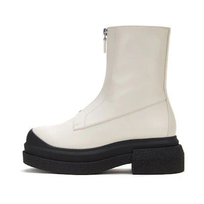 (W) Stuart Weitzman Ankle Boot 'White Fashion'
