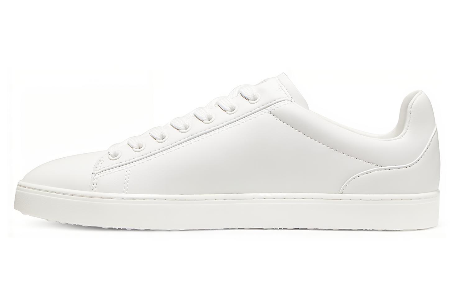 Lookbook (W) Stuart Weitzman Disney x Livvy Sneaker ''Wit Print Leer'' SW2606001-PNT