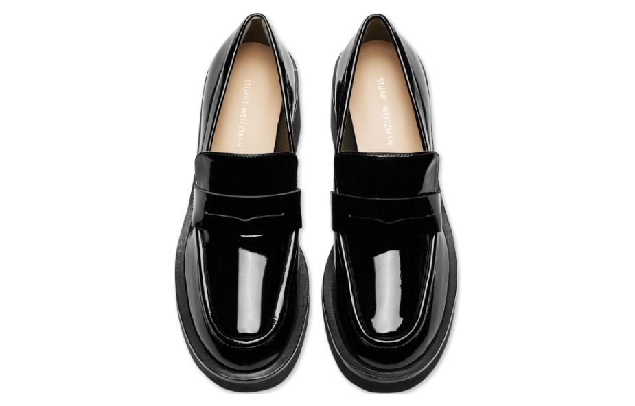 Lookbook (W) スチュアート・ワイツマン 快適ローファー (黒) SW3902014-BLK