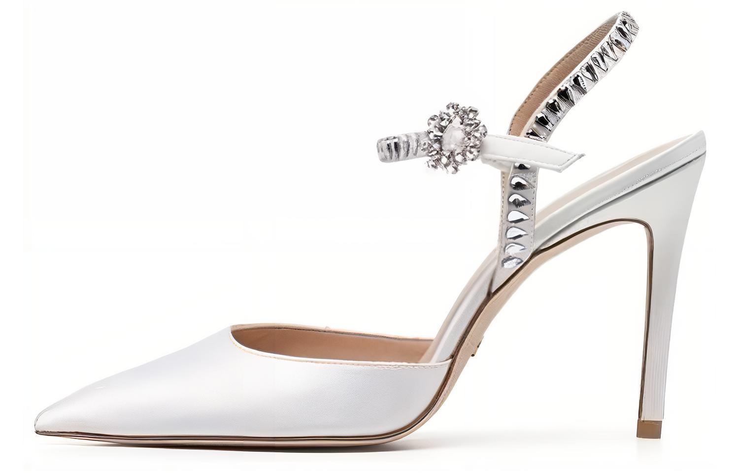 (W) Stuart Weitzman Pointed Toe Stiletto 'White Fashion'