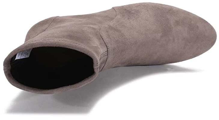 (W) Stuart Weitzman Suède Blokhak Enkellaarzen ''Taupe'' YULIANA60SUSSUEDESTRTAUPE Shop (W) Stuart Weitzman Suède Blokhak Enkellaarzen ''Taupe'' YULIANA60SUSSUEDESTRTAUPE