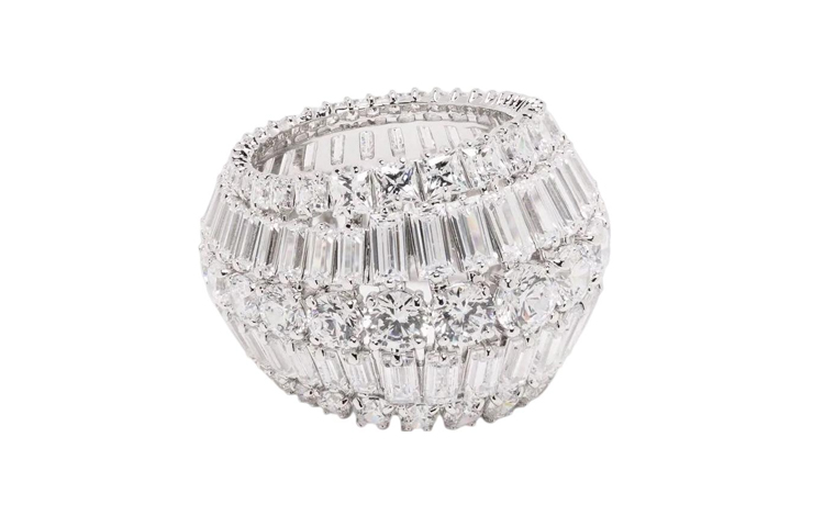 (Women) Swarovski  Elegant Crystal Metal Ring – Fashionable & Comfortable. 5610393