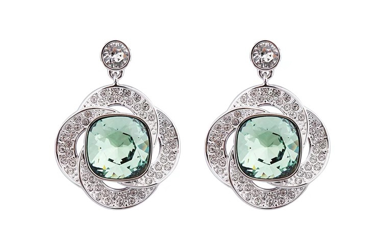 (Women) Swarovski  Green Crystal Floral Elegant Design. 5037962