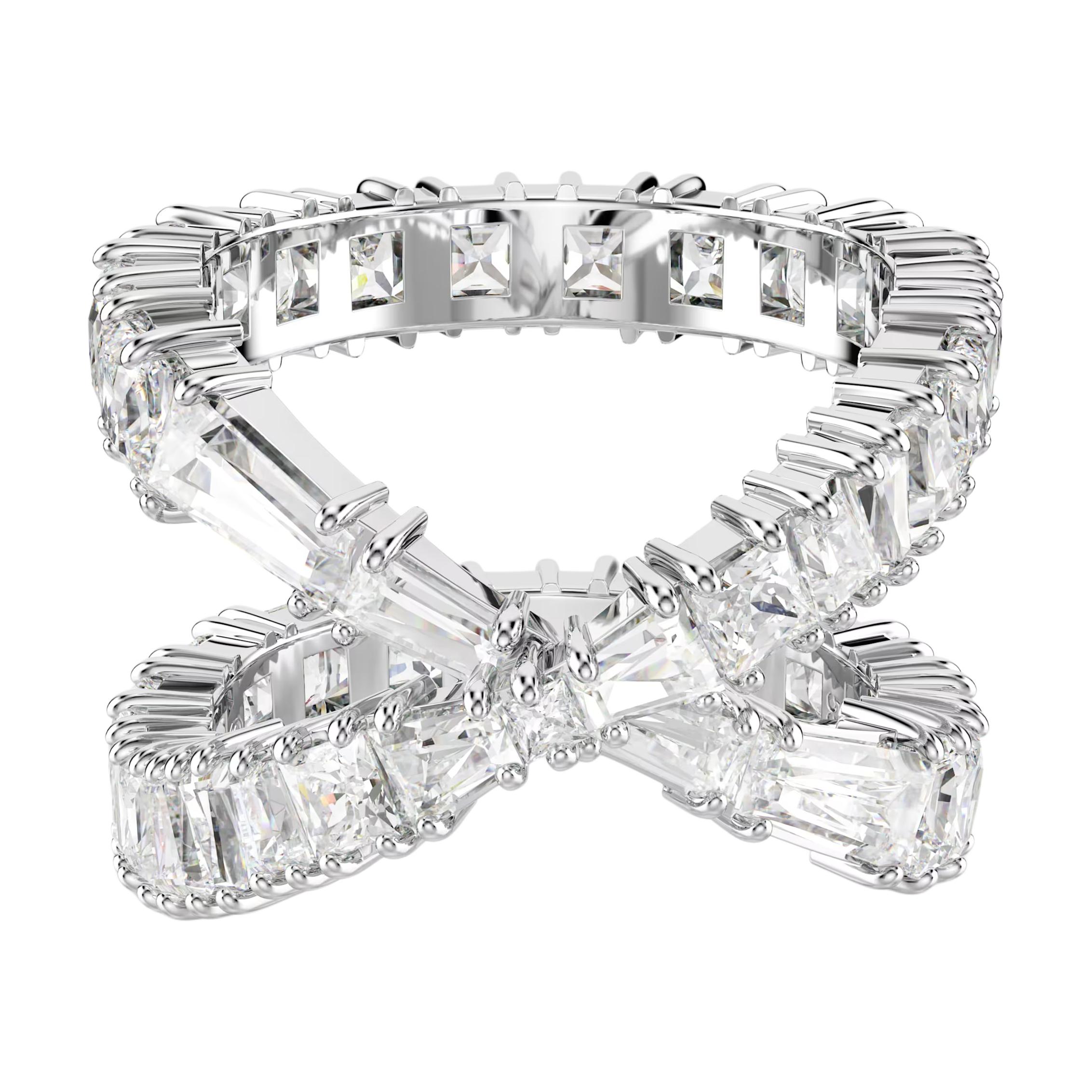 (Women) Swarovski  Silver Ring with Design and Cubic Zirconia Stones. 5677631