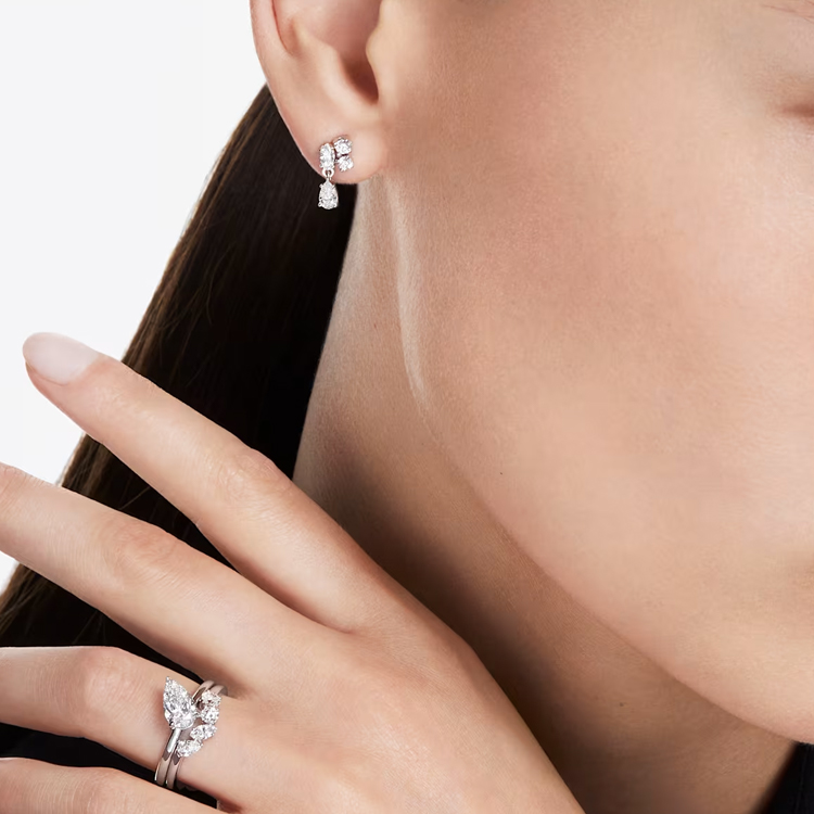 Details for (W) 施華洛世奇 銀色淚滴形鑽石鍍銠耳環 5688874