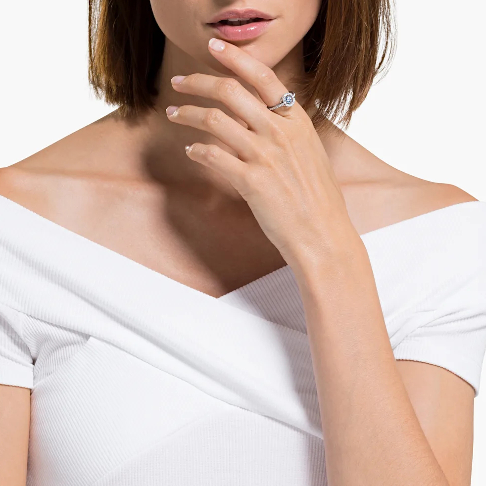 Purchase (W) 스와로브스키 댄싱 하트 블루 크리스탈 로듐 도금 반지. 5537057