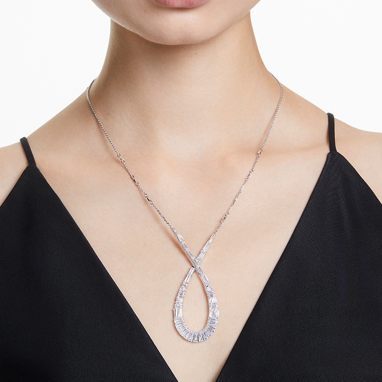 (Women) Swarovski Hyperbola Rhodium-Plated Necklace for Women - Silver. 5679438 圖 4