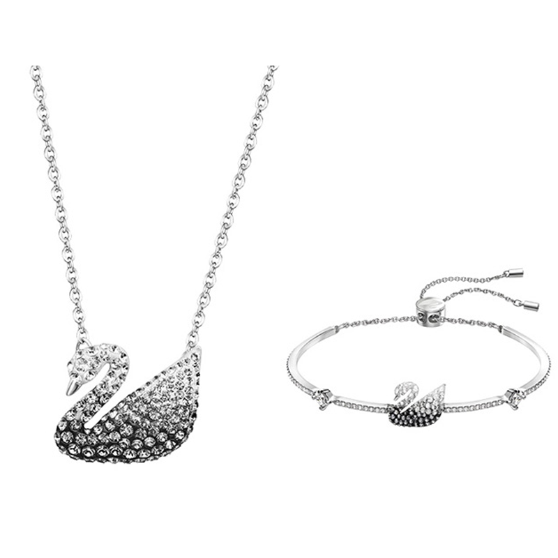 (Women) Swarovski Iconic Swan Black White Gradient Necklace & Bracelet Set for Women. ES2021071306