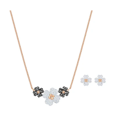 (Women) Swarovski Lucky Clover Necklace Set Women - Rose Gold with Crystals. 5520946
