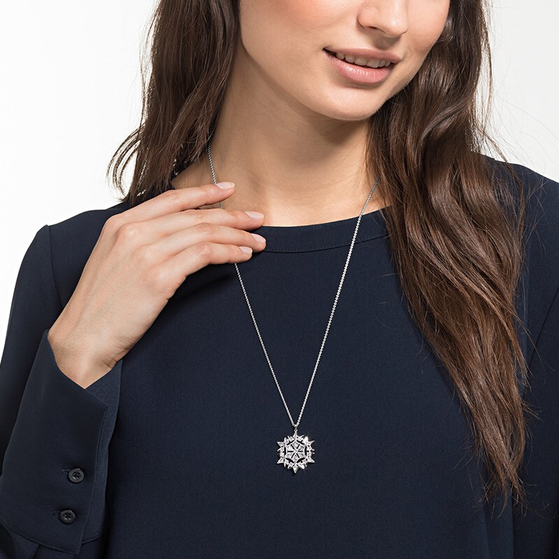 (Women) Swarovski Magic Snowflake Crystal Necklace for Women in Platinum Tone. 5498960 圖 5