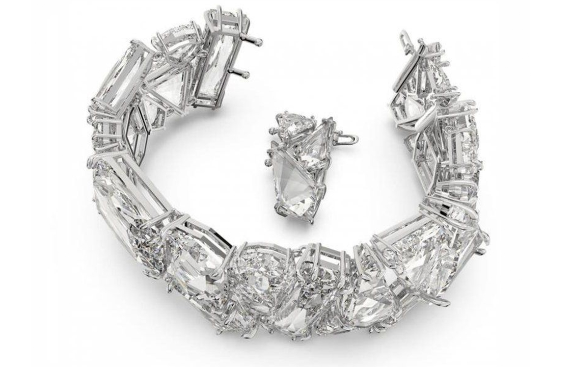 Shop (W) スワロフスキー メスメラ レディース シルバーブレスレット ジェムストーンデザイン 9009656015308