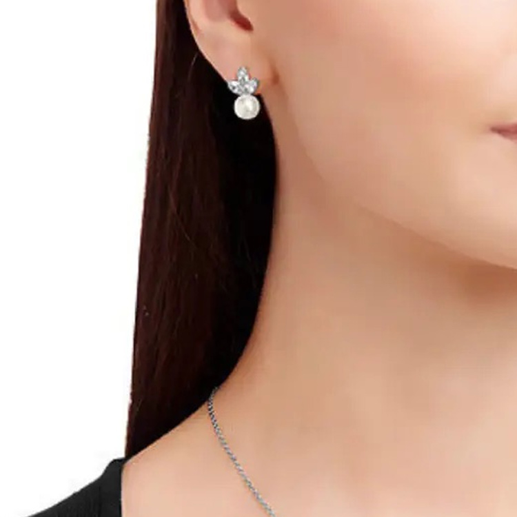 (Women) Swarovski Pearl Flower Crystal Necklace & Earrings Set for Women - Silver 5112152 圖 4
