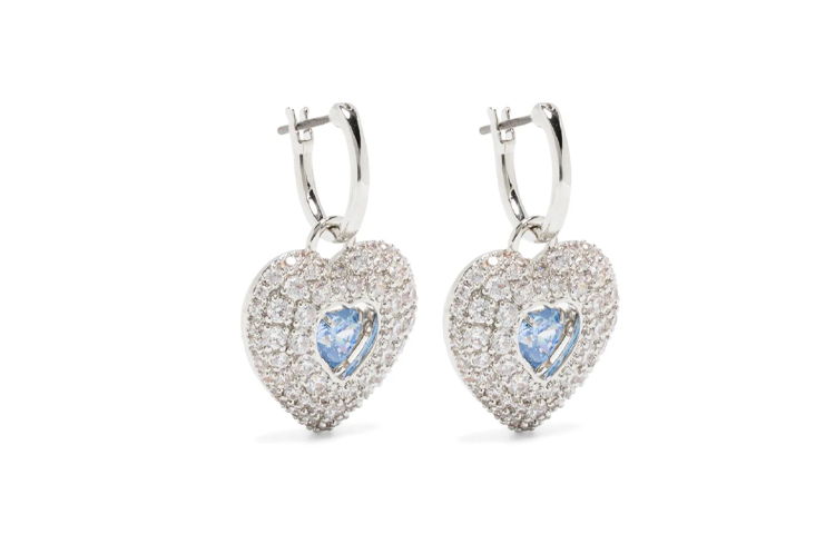 (Women) Swarovski Silver Heart Shaped Crystal Zirconia  Earrings. 5680392
