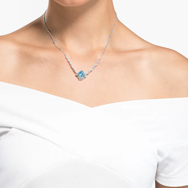 (Women) Swarovski Sparkling Blue Square Crystal Rhodium-Plated Necklace for Women. 5524137 圖 5