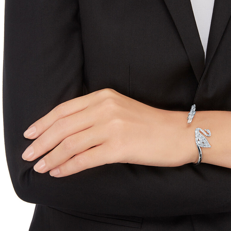 Purchase (W) 施華洛世奇 Swan Lake 開口水晶天鵝手鏈 S 銀色 5258396