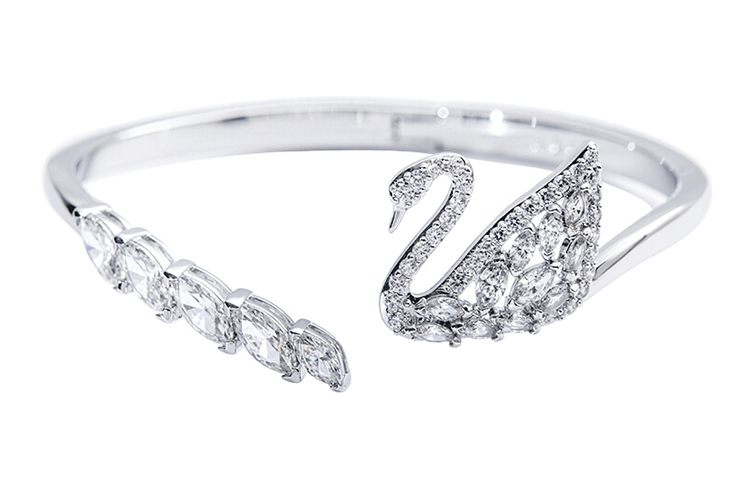 (Women) Swarovski Swan Lake Silver Crystal Swan Rhodium-Plated  Bangle Bracelet. 5231330 圖 2