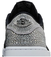 (W) (女性用)スワロフスキー x エア ジョーダン 1 ロー OG 'ステルス' HM9208-001 HM9208-001 Sizing (W) (女性用)スワロフスキー x エア ジョーダン 1 ロー OG 'ステルス' HM9208-001 HM9208-001
