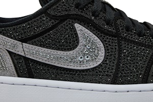 (W) (女性用)スワロフスキー x エア ジョーダン 1 ロー OG 'ステルス' HM9208-001 HM9208-001 2