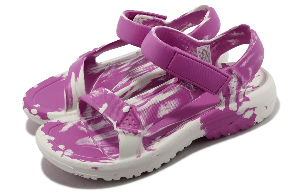 Lookbook Teva 太哇 Hurricane Drift 舒適氣質百搭耐磨 沙灘涼鞋 女款 粉白