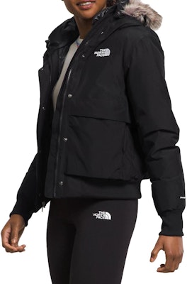(W) The North Face 北面 Arctic Bomber 連帽羽絨外套 黑色款 帶標誌。 NF0A84IY-JK3 Lookbook (W) The North Face 北面 Arctic Bomber 連帽羽絨外套 黑色款 帶標誌。 NF0A84IY-JK3