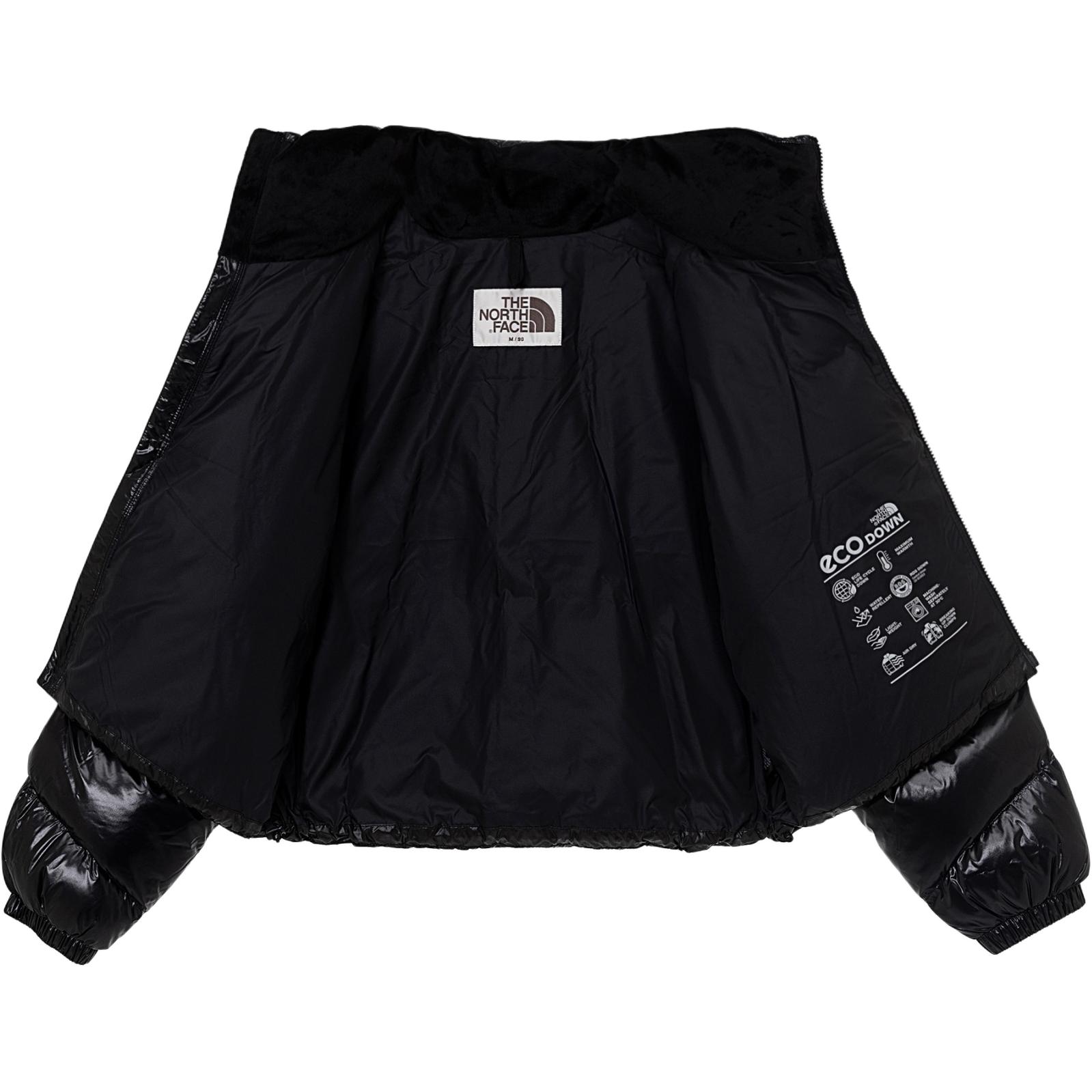 Shop (W) The North Face Chaqueta Corta Negra de Plumas con Cuello Alto y Mangas Largas. NJ1DQ82J