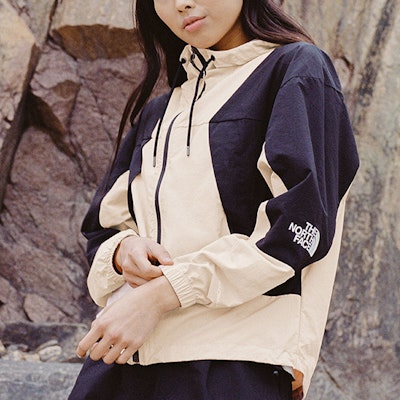 (Women) The North Face Colorblock Windbreaker Hoodie Jacket Yellow - Fall Edition. NF0A5K16-3R4 Purchase (Women) The North Face Colorblock Windbreaker Hoodie Jacket Yellow - Fall Edition. NF0A5K16-3R4