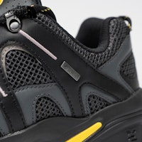 (W) ザ・ノース・フェイス ゴアテックス 防水ハイキングシューズ ブラック NF0A8ADUKT0 Sizing (W) ザ・ノース・フェイス ゴアテックス 防水ハイキングシューズ ブラック NF0A8ADUKT0