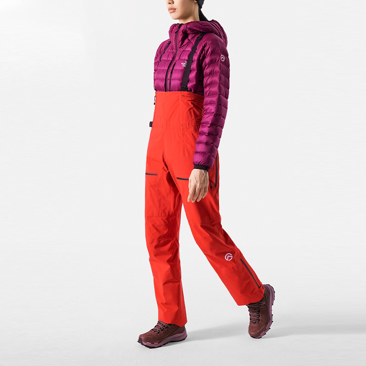 Purchase (W) The North Face Celana Bib Outdoor Tahan Air Warna Merah. NF0A82WG-KIN